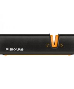 Fiskars - Xsharp Axe and knife sharpener